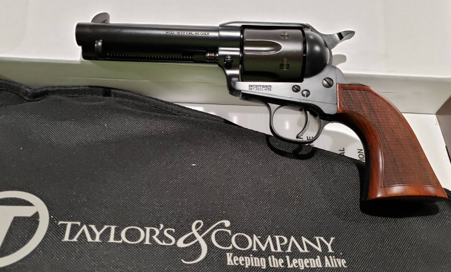 Taylors Uberti 1873 Runnin Iron Black Rock Tuned 475″ Walnut 45lc